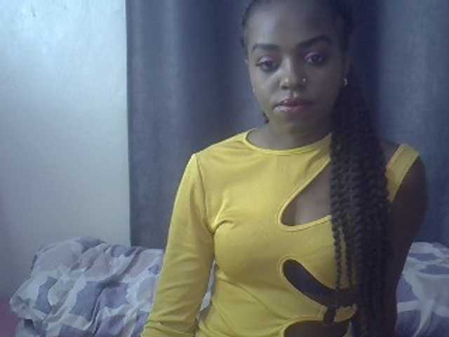 Tyra019a, en vivo ahora en BongaCams