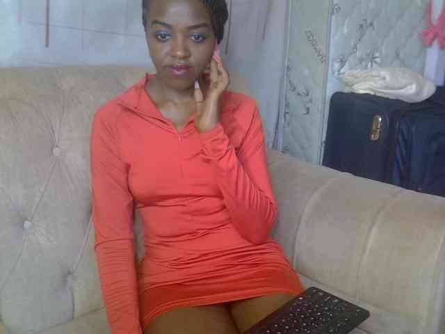 Tyra019a webcam