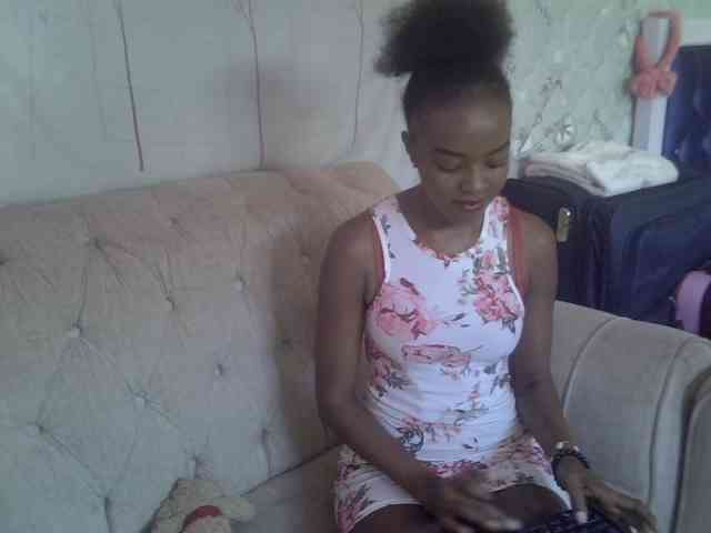 Tyra019a webcam