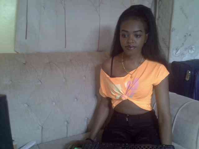 Tyra019a webcam
