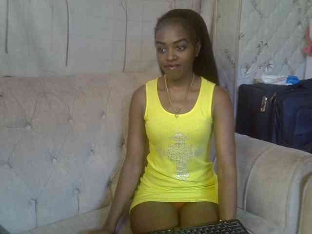 Tyra019a Tyra019a