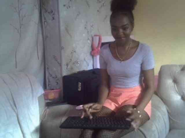 Model: Tyra019a