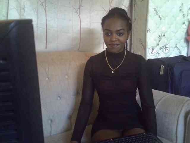 Model: Tyra019a
