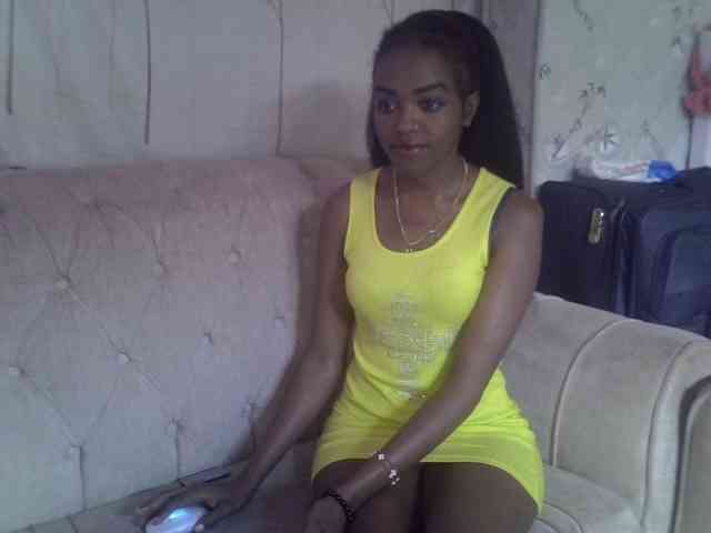 Tyra019a Tyra019a