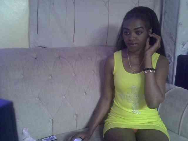 Tyra019a webcam