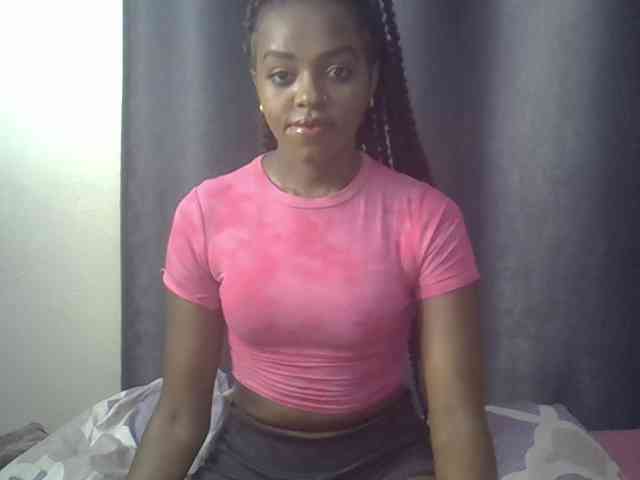 Model: Tyra019a