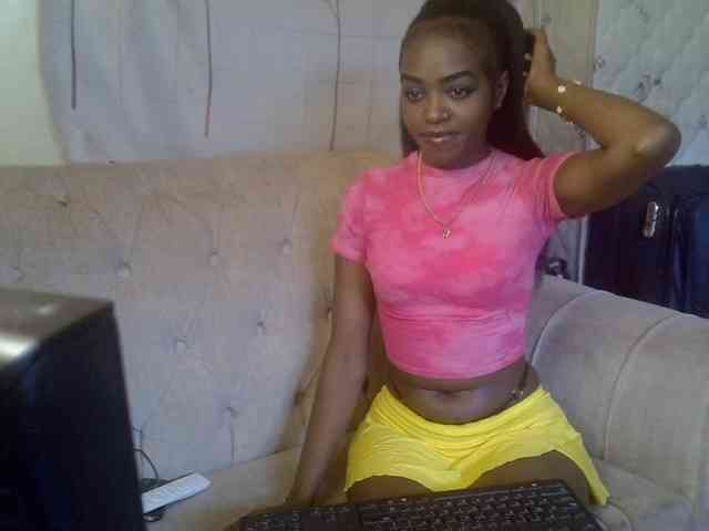 Tyra019a webcam