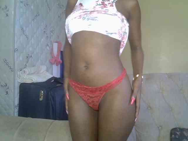 Tyra019a