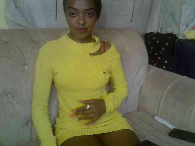 Tyra019a