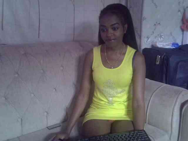 Tyra019a webcam