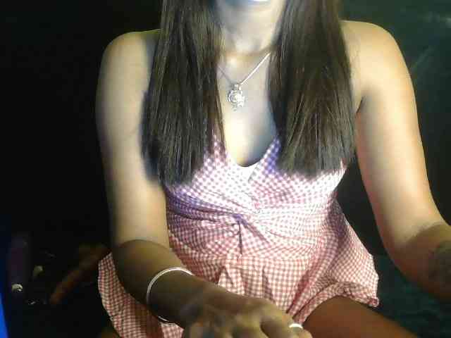 Stripiqueen webcam