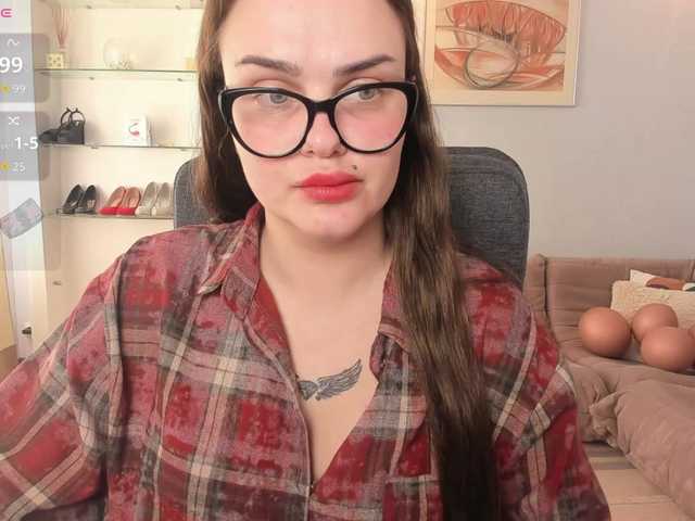 KamillaJei's BongaCams show and profile