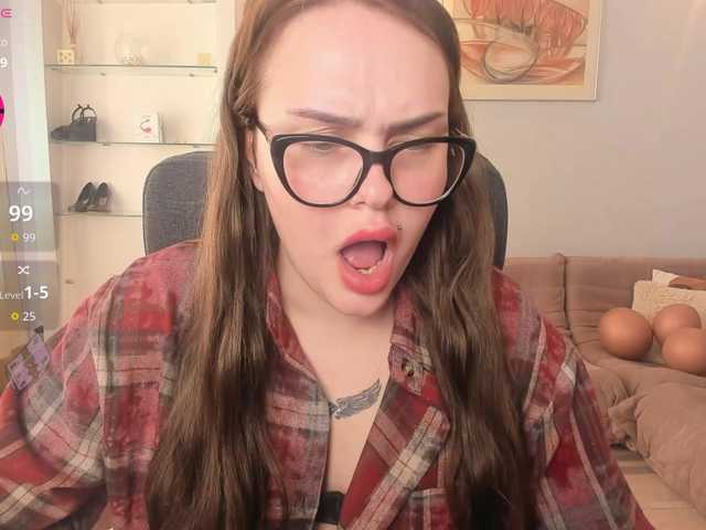 KamillaJei's BongaCams show and profile