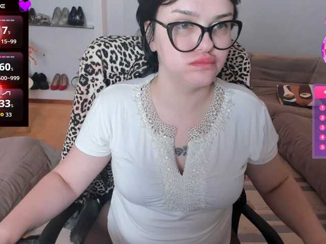 KamillaJei live cam on BongaCams