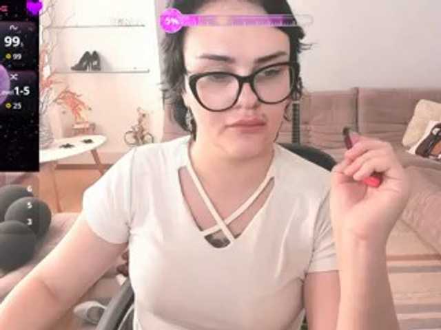 KamillaJei live cam on BongaCams
