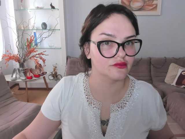KamillaJei live cam on BongaCams