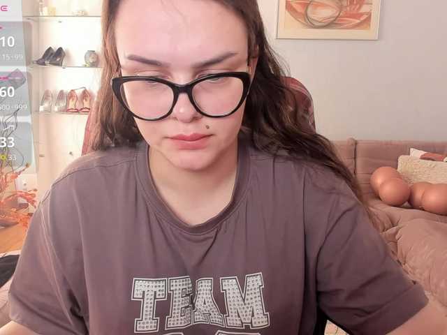 KamillaJei's BongaCams show and profile