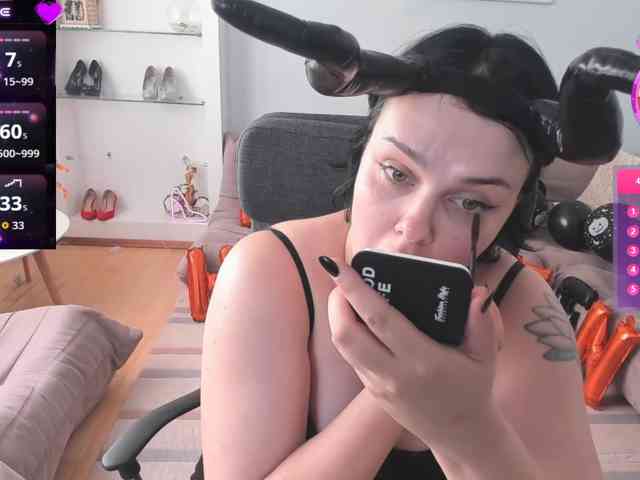 KamillaJei webcam