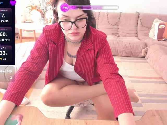 KamillaJei webcam