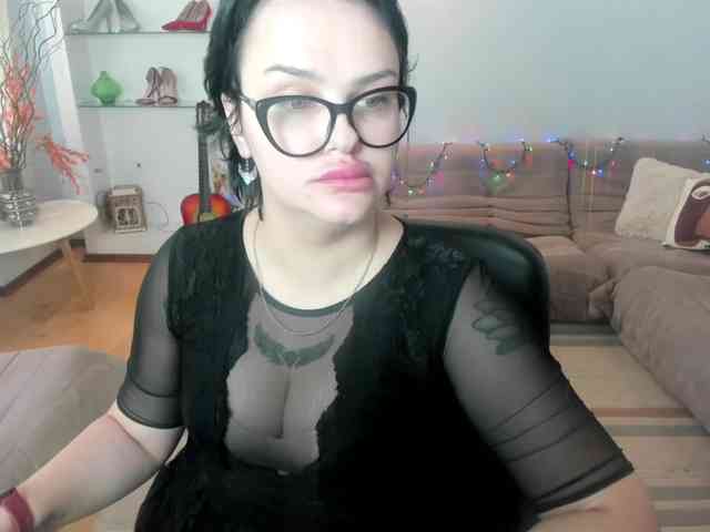 KamillaJei webcam