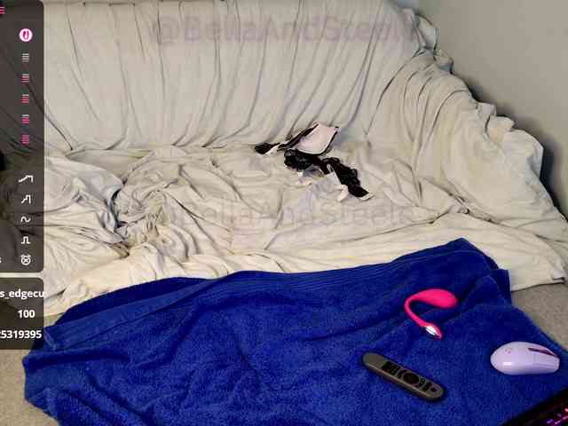 Bellaandsteele1 webcam