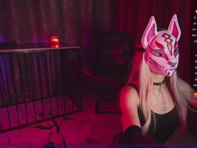 FemEnigma live cam on BongaCams
