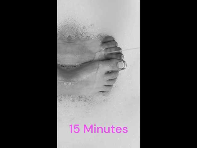 malenkaYA-1 live cam on BongaCams