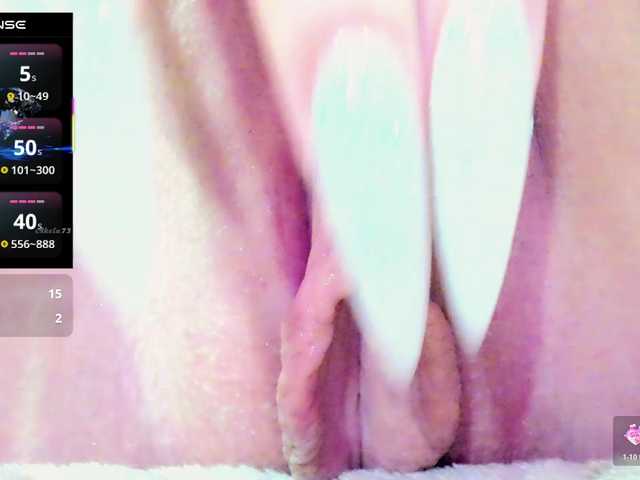 malenkaYA-1 live cam on BongaCams
