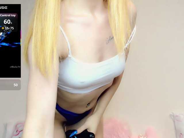 malenkaYA-1 live cam on BongaCams