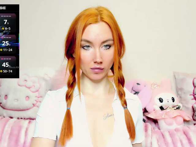 malenkaYA-1 live cam on BongaCams