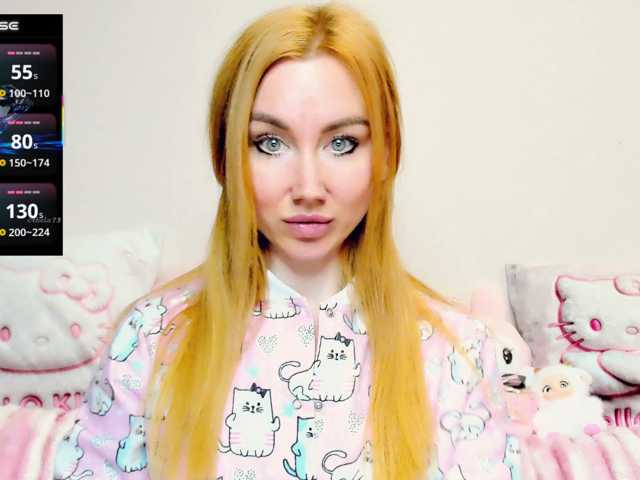 malenkaYA-1 live cam on BongaCams