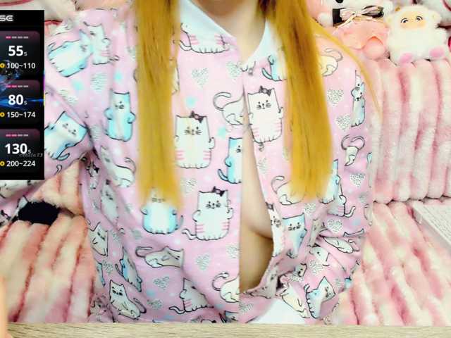 malenkaYA-1 live cam on BongaCams