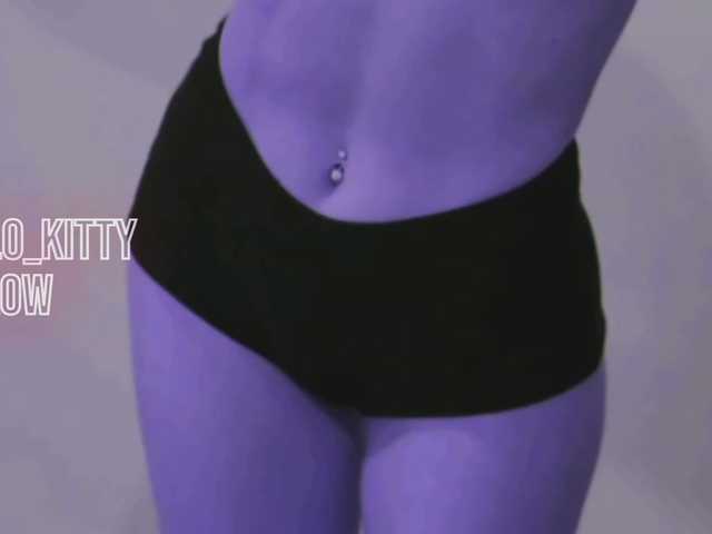 malenkaYA-1 live cam on BongaCams