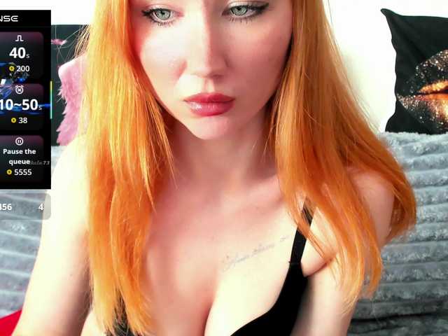 malenkaYA-1 live cam on BongaCams