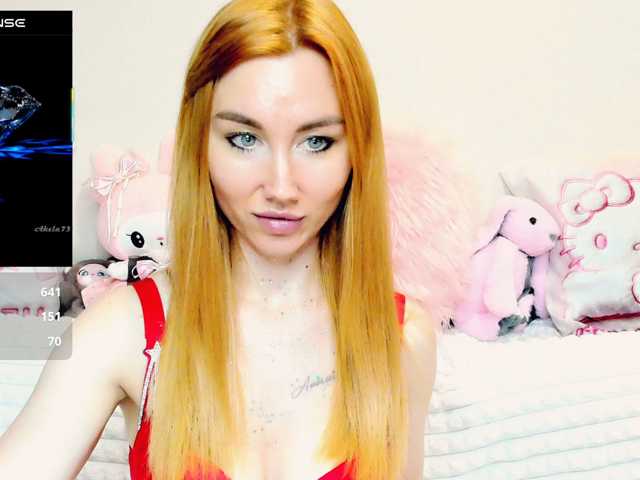 malenkaYA-1, en directo ahora en BongaCams