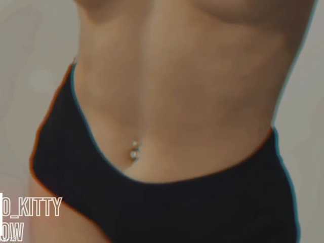 malenkaYA-1 live cam on BongaCams