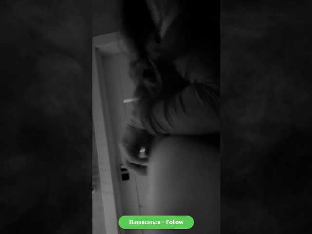 malenkaYA-1 live cam on BongaCams