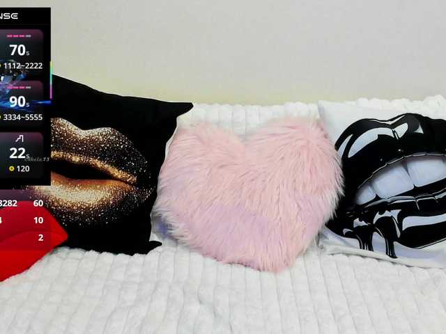 malenkaYA-1 live cam on BongaCams