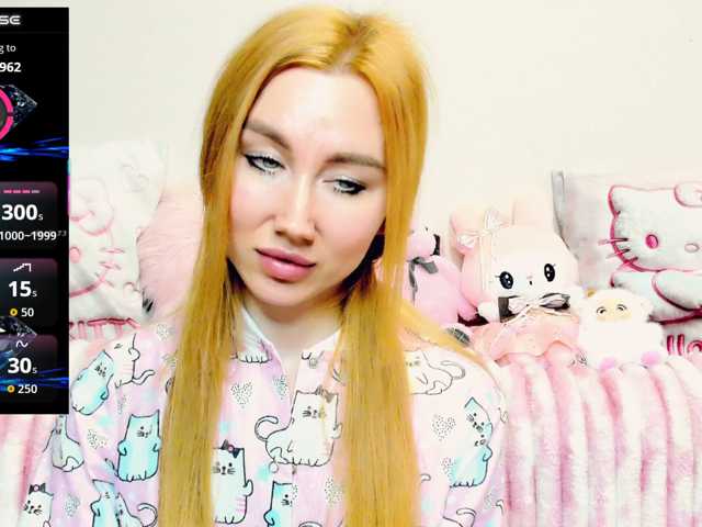 malenkaYA-1 live cam on BongaCams