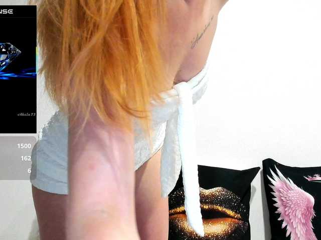malenkaYA-1 live cam preview