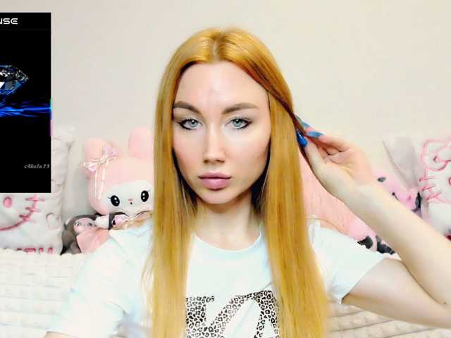 malenkaYA-1 live cam on BongaCams