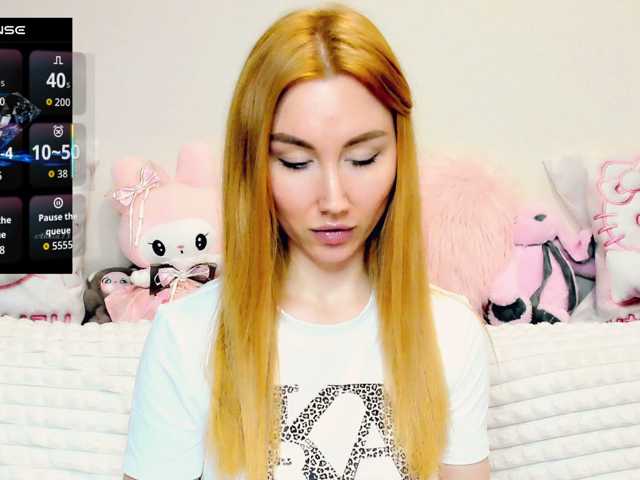 malenkaYA-1 live cam on BongaCams