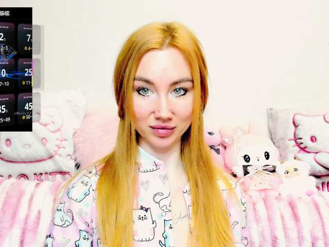 malenkaYA-1 live cam on BongaCams