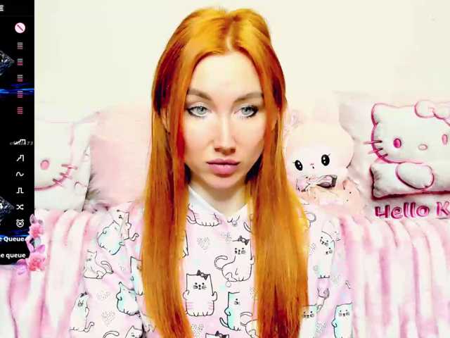 malenkaYA-1 live cam on BongaCams
