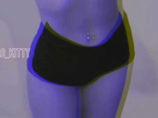 Hello_Kitty live webcam show