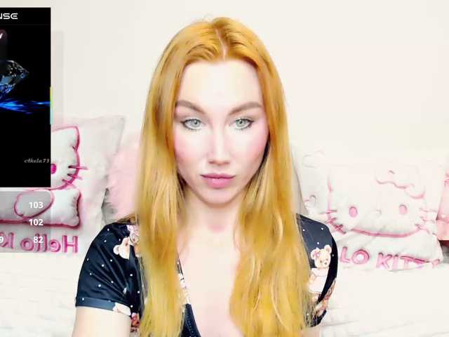 malenkaYA-1 live cam on BongaCams