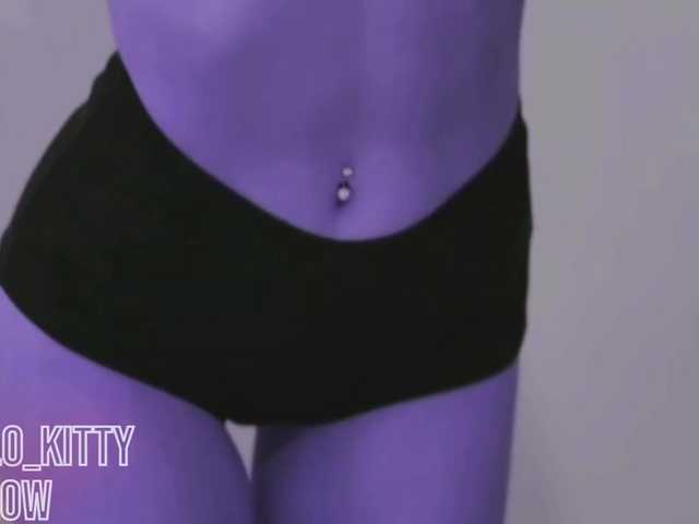 malenkaYA-1 live cam on BongaCams