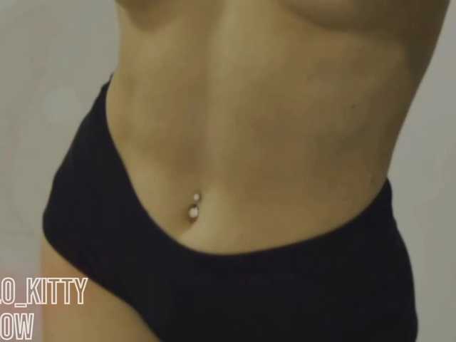 malenkaYA-1 live cam on BongaCams