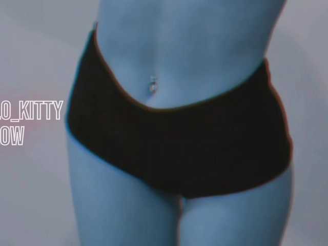 malenkaYA-1 live cam on BongaCams