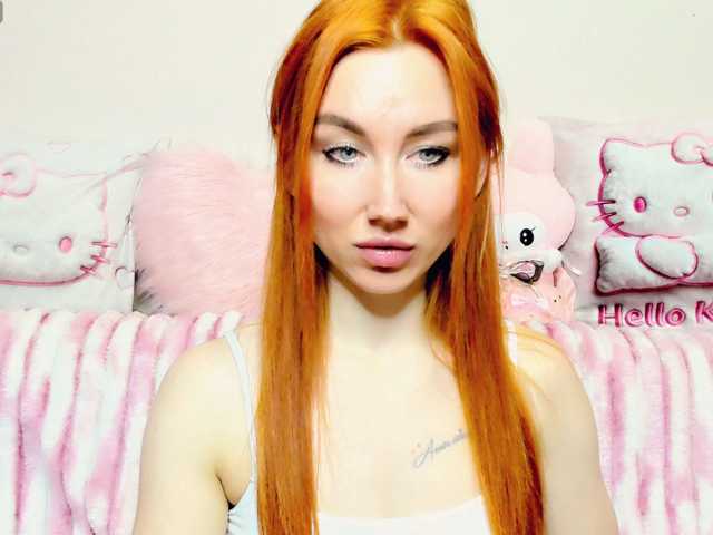 malenkaYA-1 live cam on BongaCams